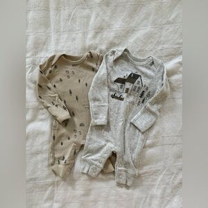 Carters newborn rompers (set of 2!)